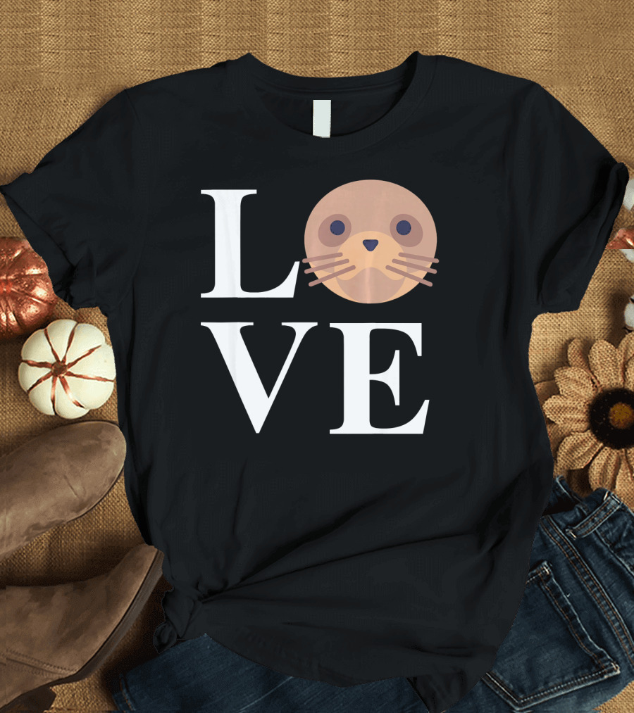 Love Seals Cute Funny Harp Seal Face T-Shirt