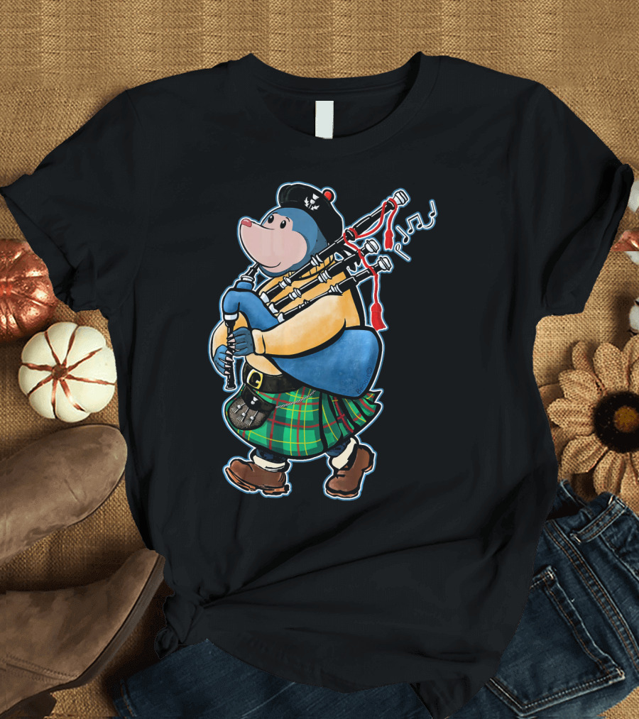 Scottish Mole of Kintyre Playing Bagpipes in Tartan Kilt T-Shirt