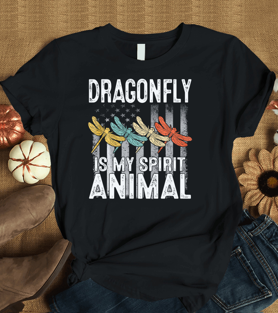Dragonfly Is My Spirit Animal USA Flag Patriotic T-Shirt