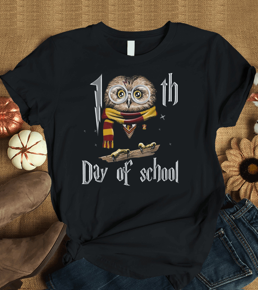 100th Day of School Owl Wizarding Magic Scarf Glasses Novelty T-Shirt