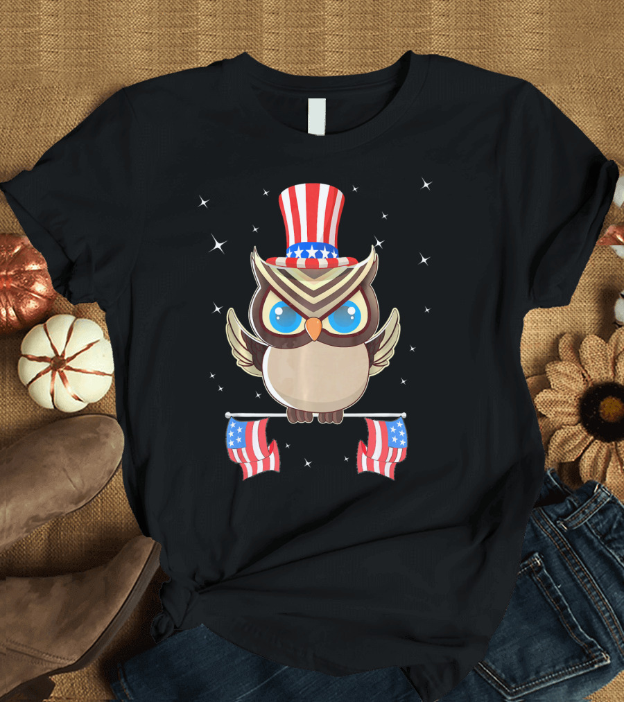 Patriotic Owl with Stars and Stripes Hat Celebrating America Freedom T-Shirt