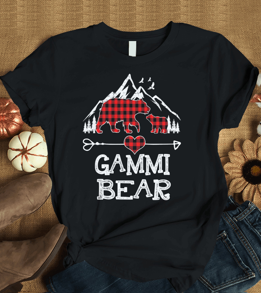 Gammi Bear Red Plaid Christmas Mountains and Heart Arrow T-Shirt