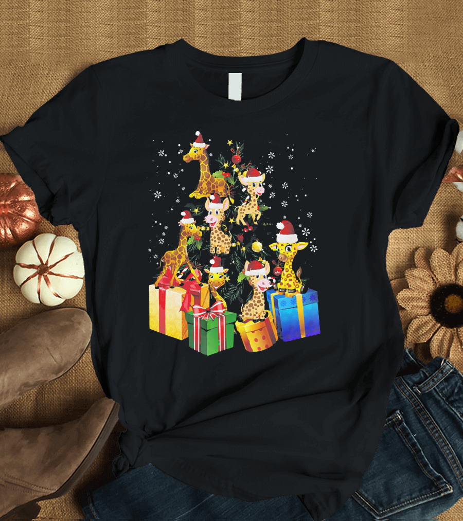 Giraffe Santa Hats Christmas Pine Tree with Snowflakes and Presents T-Shirt