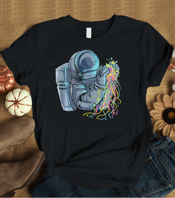 T-Shirt: Jellyfish in Space for Every Astronaut with Cosmic Colors T-Shirt Jellyfish in Space for Every Astronaut with Cosmic Colors T-Shirt