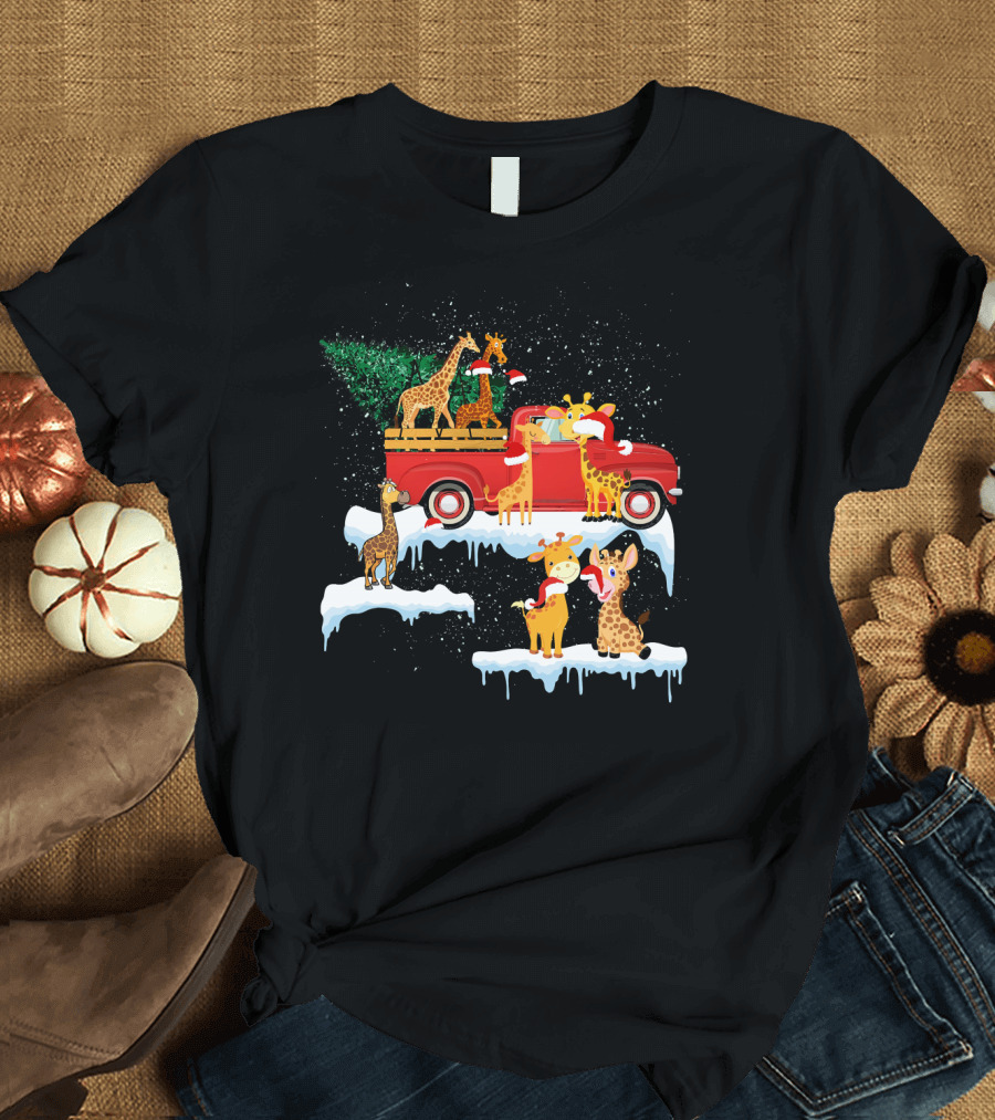 Giraffe Family with Hats on Red Truck with Tree Merry Xmas T-Shirt