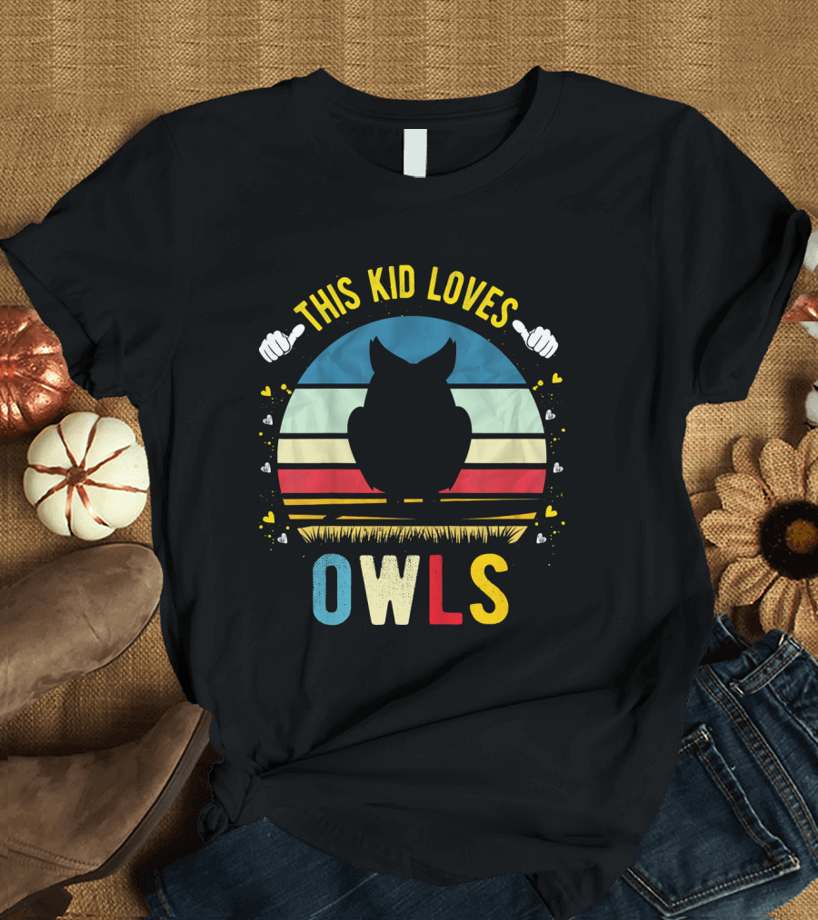 This Kid Loves Owls Retro Silhouette Boys and Girls T-Shirt