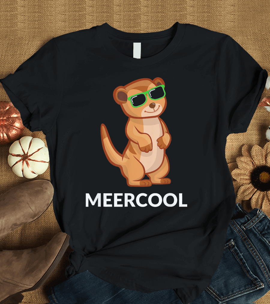Meercool Funny Meerkat with Green Sunglasses T-Shirt