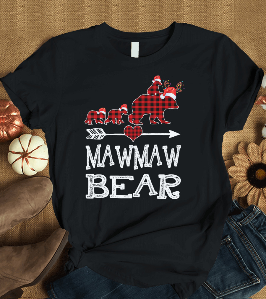 Mawmaw Bear Red Plaid Reindeer Santa Hat Family Holiday Dabbing T-Shirt