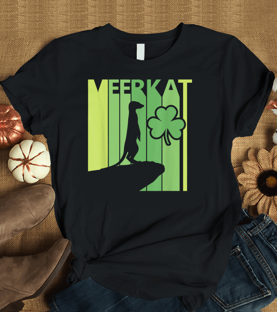 Lucky Meerkat St Patricks Day Shamrock T-Shirt