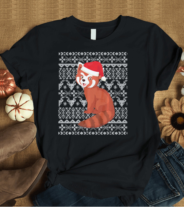 T-Shirt: Red Panda Santa Hat Christmas T-Shirt Red Panda Santa Hat Christmas T-Shirt