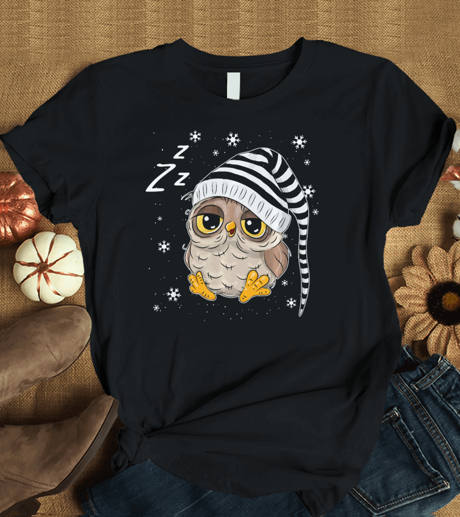 Sleepy Owl Santa Christmas with Striped Hat T-Shirt