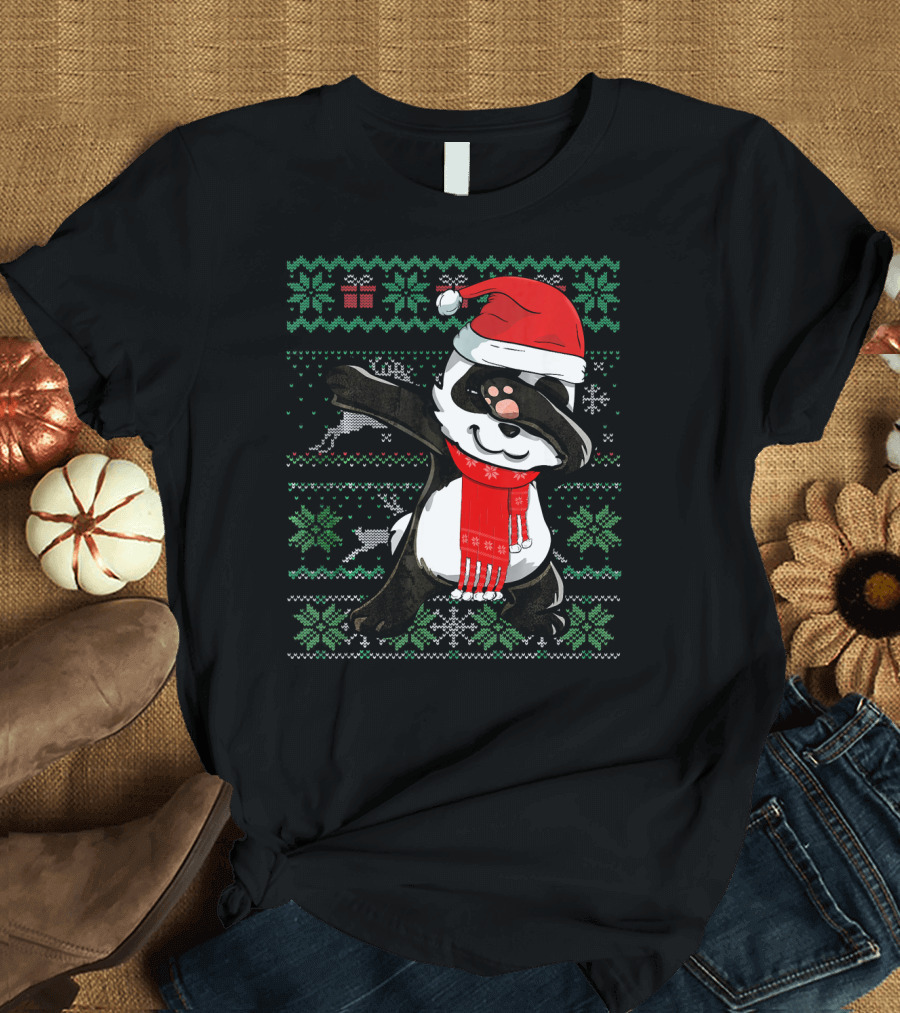 Ugly Christmas Dabbing Panda Santa Hat Xmas T-Shirt