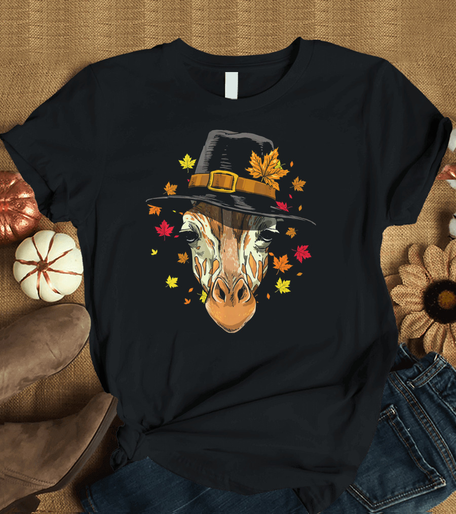 Thanksgiving Autumn Leaves Giraffe Pilgrim Hat T-Shirt