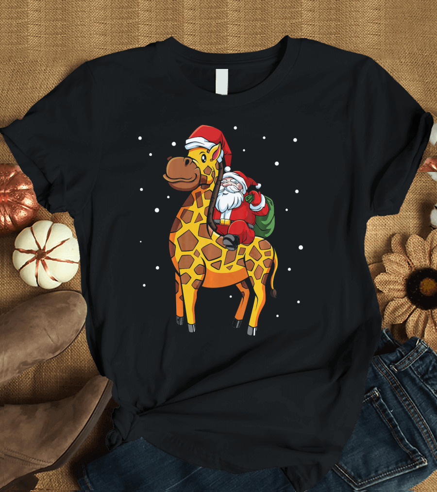 Santa Riding Giraffe Funny Cute Adorable Christmas T-Shirt