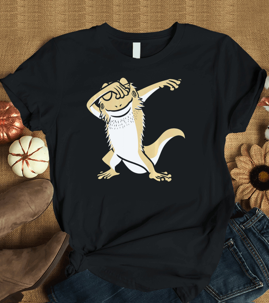 Bearded Dragon Dabbing Dance Pose T-Shirt
