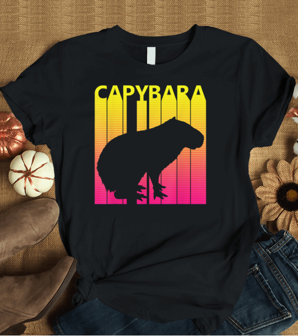 T-Shirt: Capybara 1980s Retro Animal Lover T-Shirt Capybara 1980s Retro Animal Lover T-Shirt