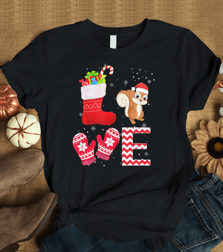 Funny Christmas Squirrel Lover Festive Holiday Snowflake Stocking Mittens T-Shirt