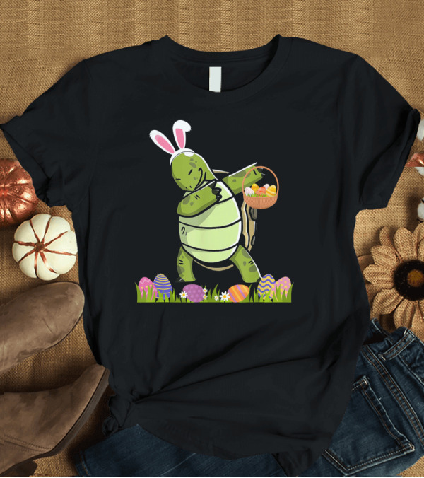 T-Shirt: Funny Tortoise Dabbing with Easter Eggs and Bunny Ears T-Shirt Funny Tortoise Dabbing with Easter Eggs and Bunny Ears T-Shirt