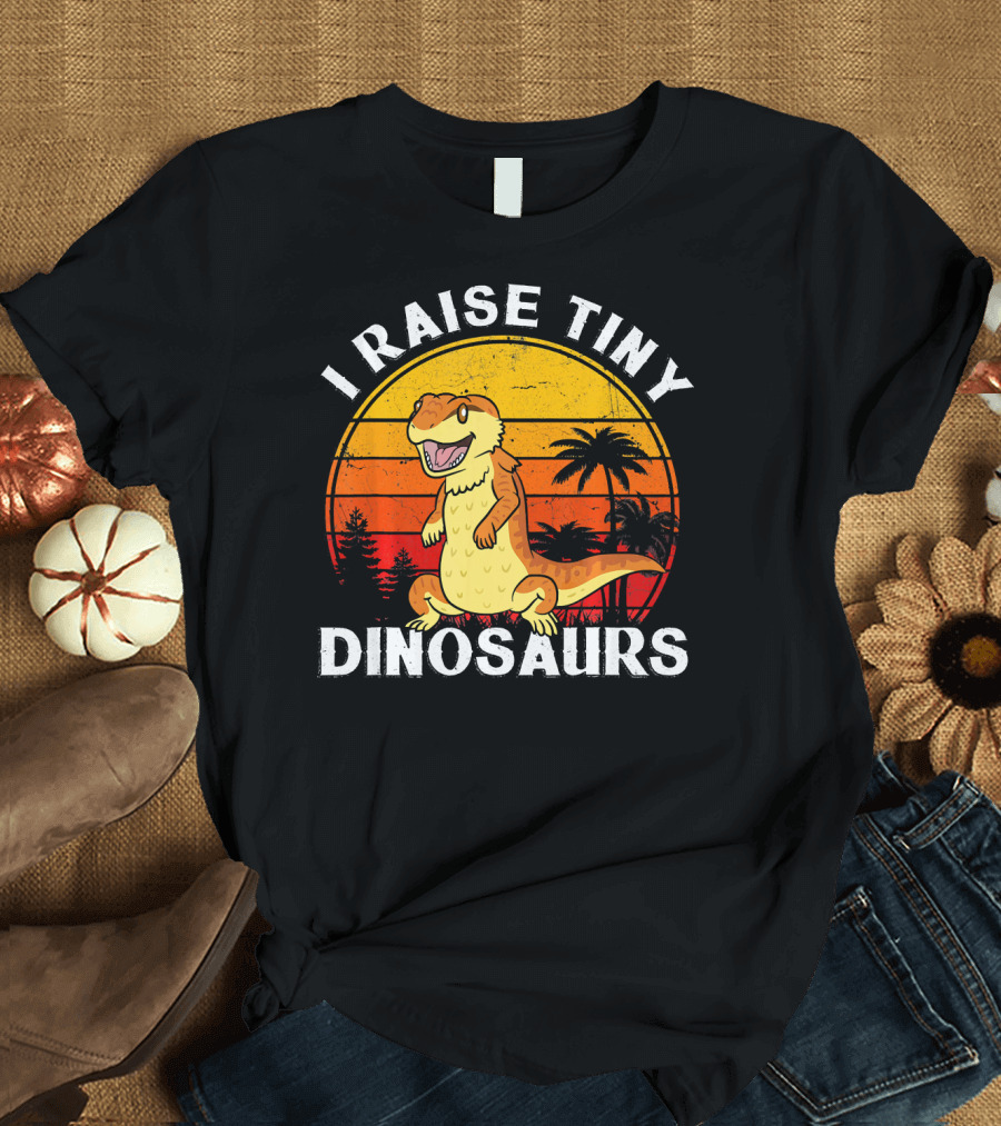 I Raise Tiny Dinosaurs Retro Sunset Palm Trees T-Shirt