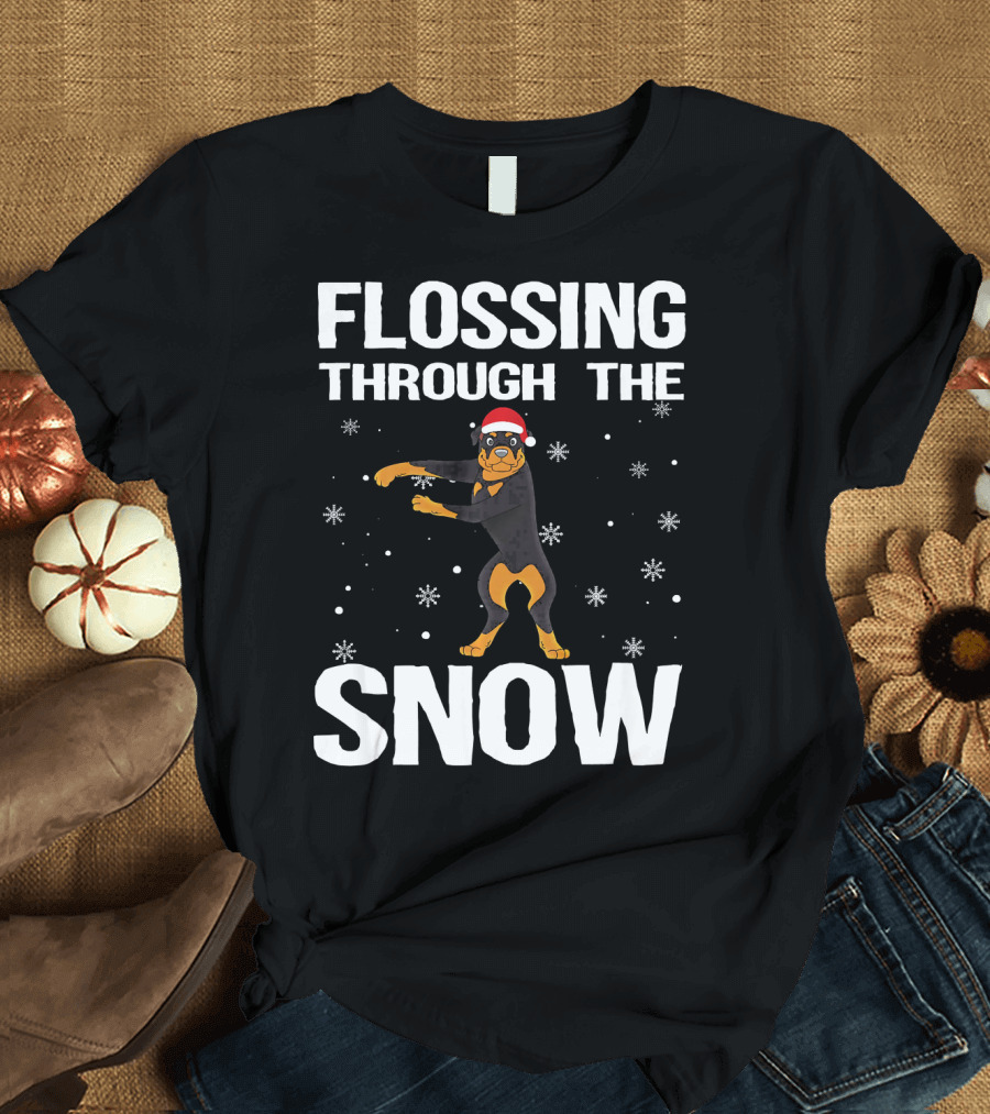 Flossing Through the Snow Rottweiler Santa Hat Christmas T-Shirt
