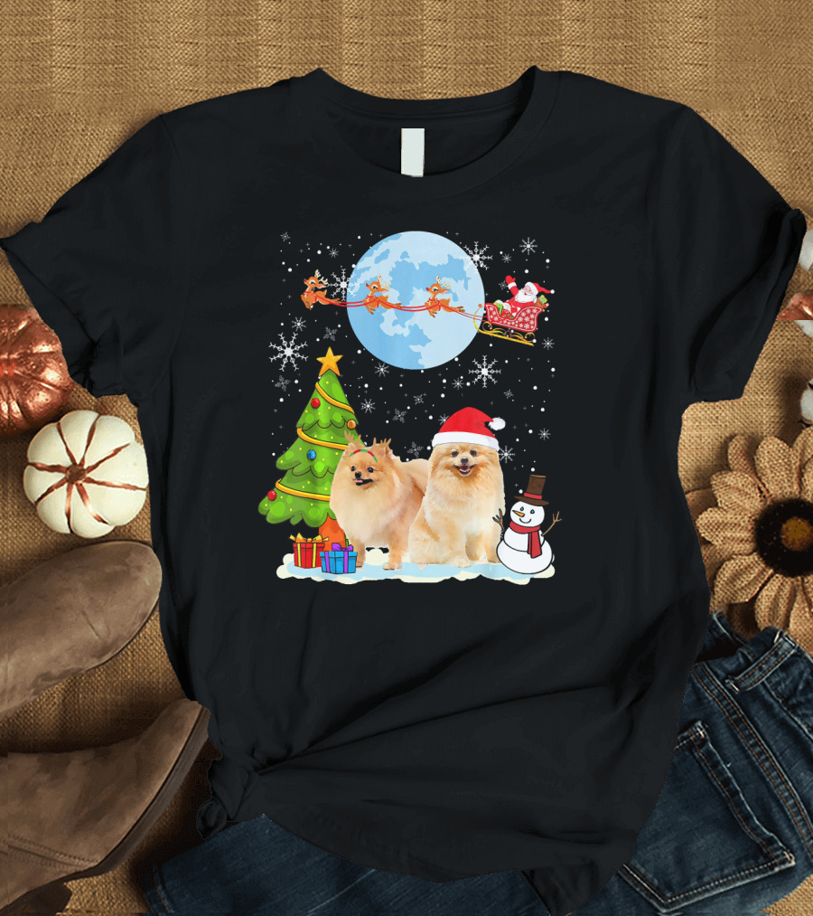 Pomeranian Christmas Santa Sleigh Moon Festive Scene T-Shirt