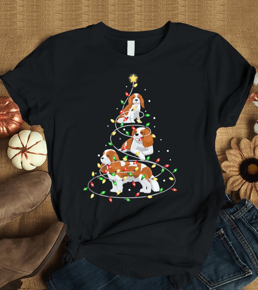 Cute Cavalier King Charles Spaniel Christmas Tree Lights T-Shirt