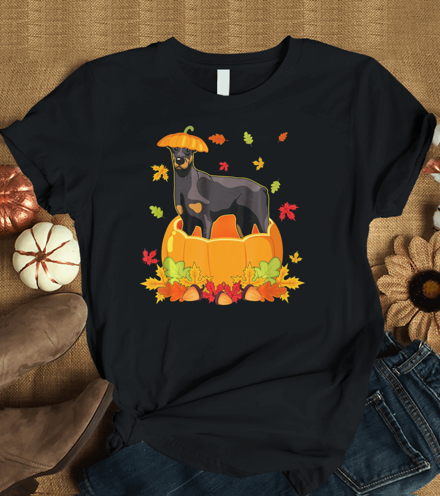 Thanksgiving Fall Leaves Doberman in Pumpkin Hat T-Shirt
