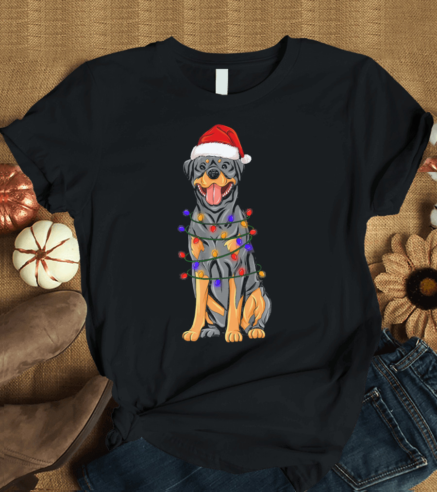 Rottweiler Christmas Santa Hat Wrapped in Colorful Xmas Lights T-Shirt