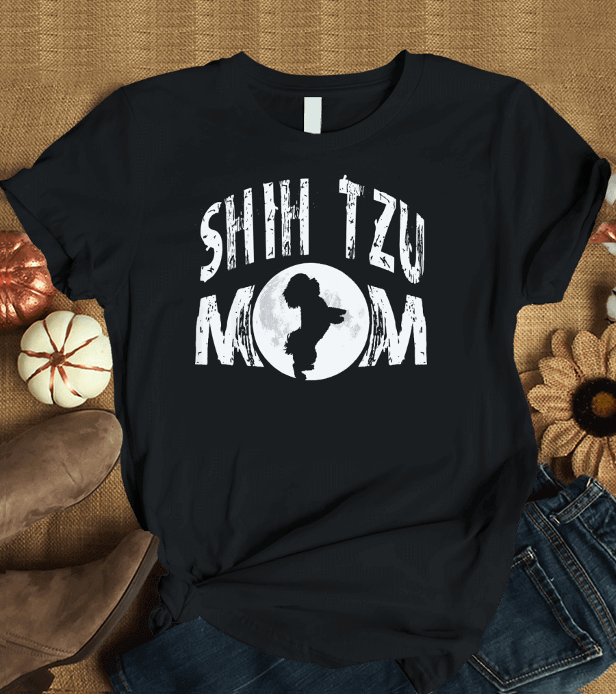 SHIH TZU MOM MOON SHILHOUETTE T-Shirt