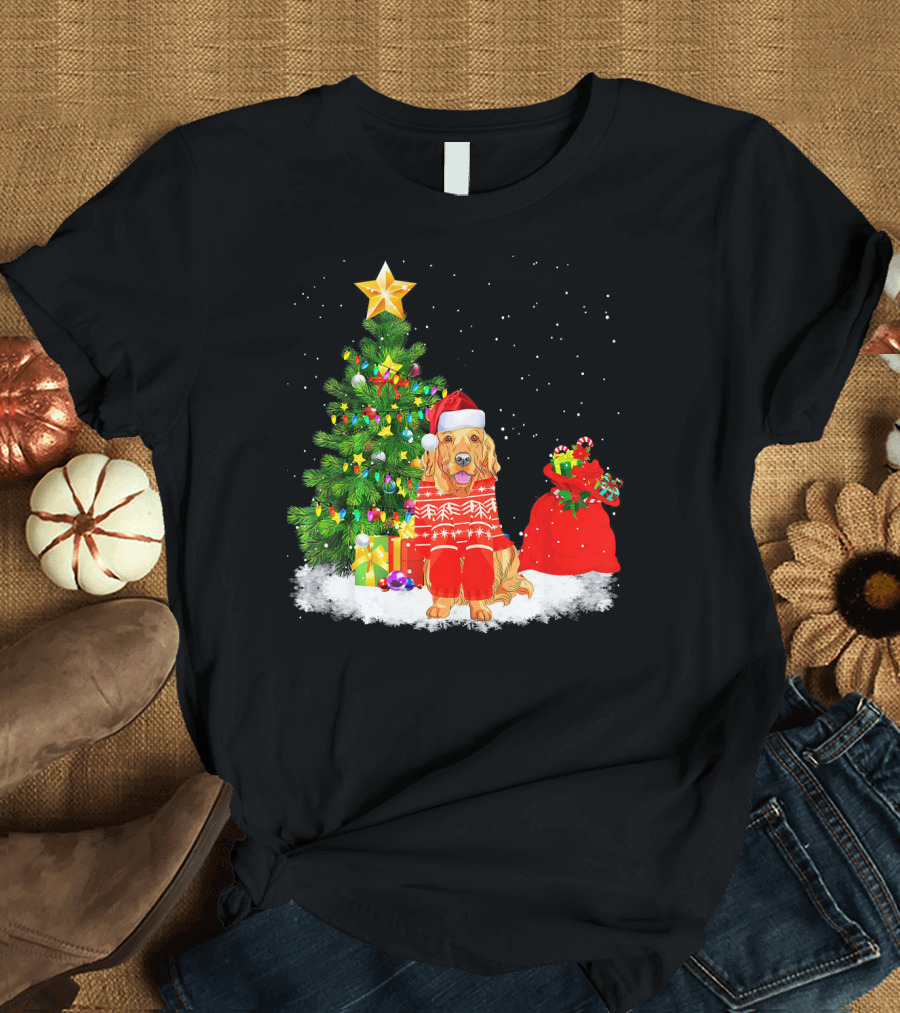 Golden Retriever Dog Matching Family Christmas Tree Santa Hat T-Shirt