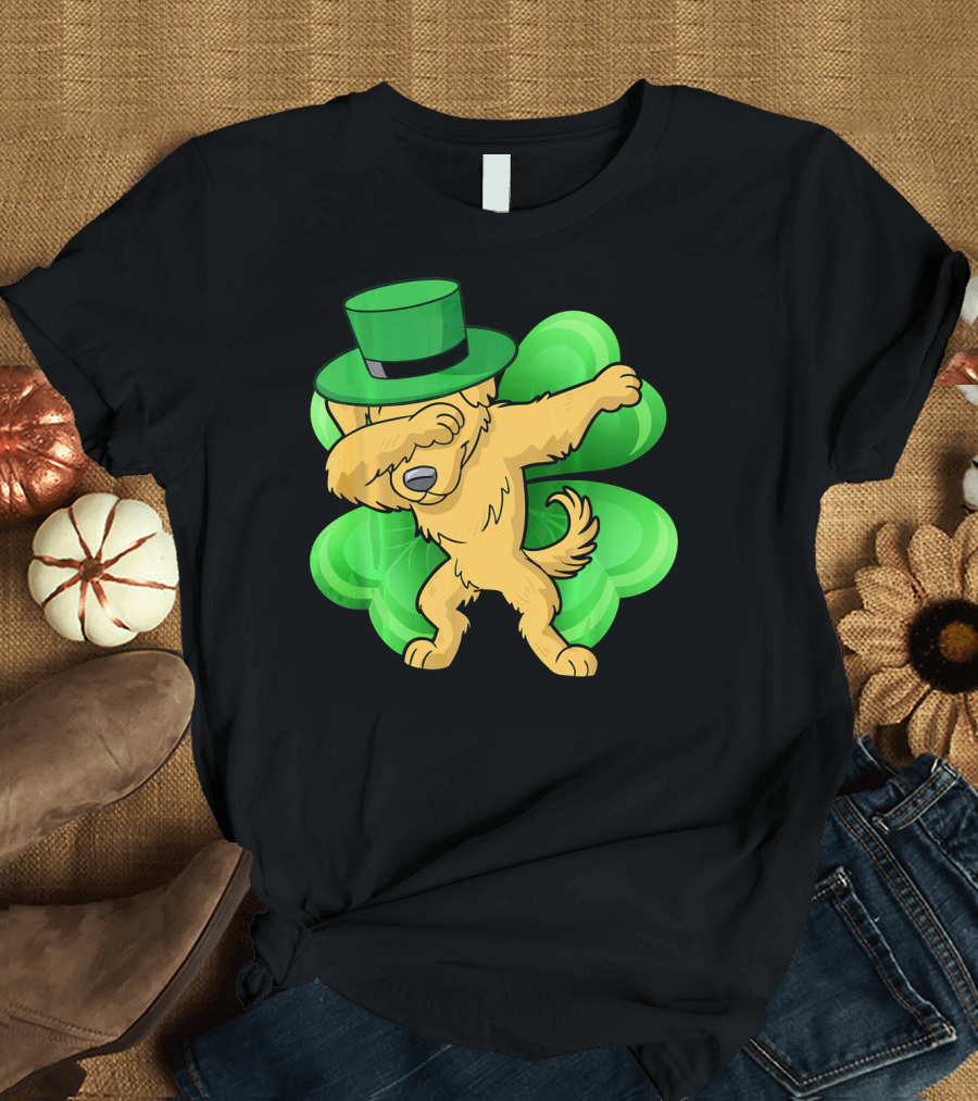 Dabbing Leprechaun Golden Retriever Green Shamrock Hat T-Shirt