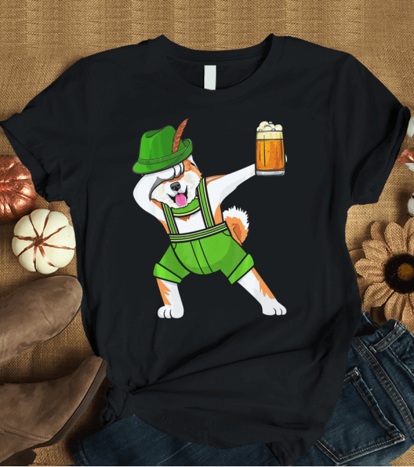T-Shirt: Dabbing Akita in Lederhosen with Beer Oktoberfest T-Shirt Dabbing Akita in Lederhosen with Beer Oktoberfest T-Shirt
