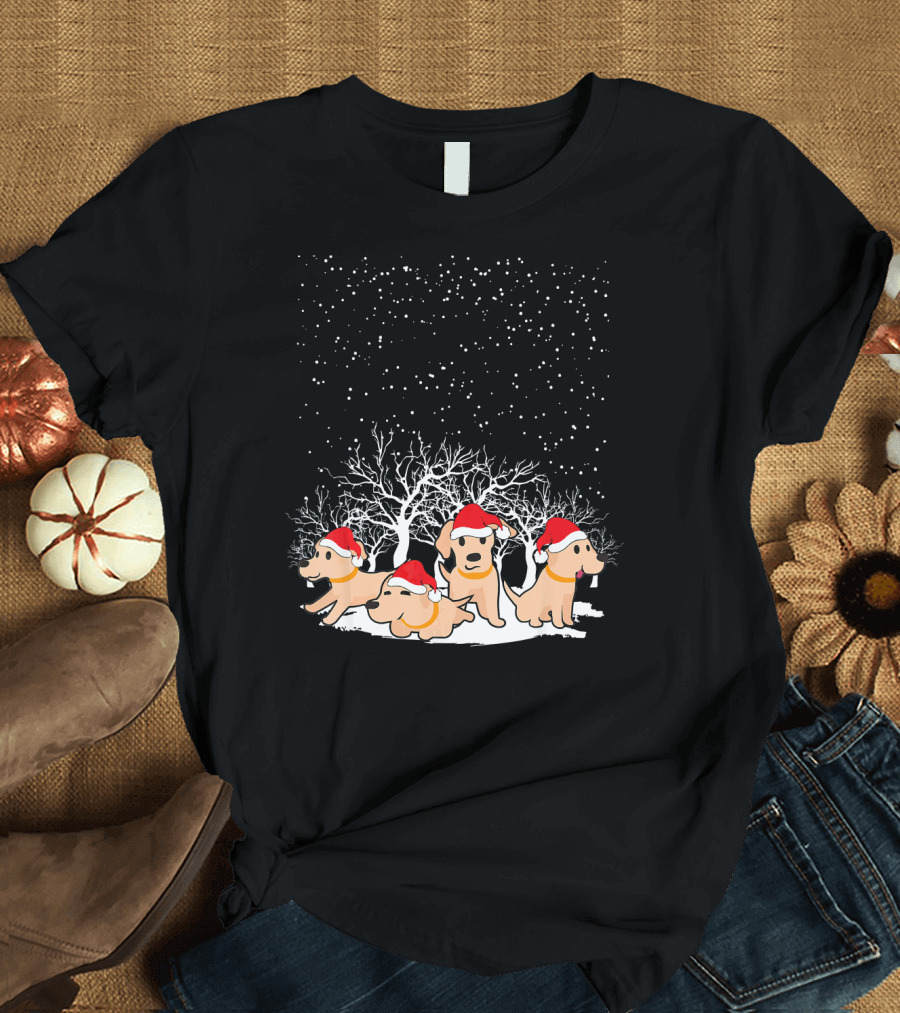 Cute Labrador Retriever Christmas Dogs in Snowy Scene T-Shirt