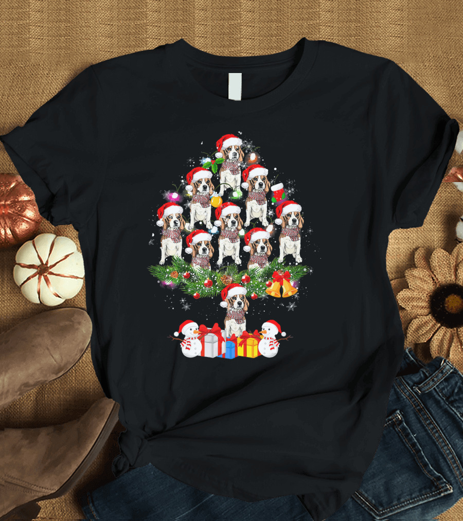 Beagle Christmas Tree Merry Christmas with Santa Hats and Gifts T-Shirt