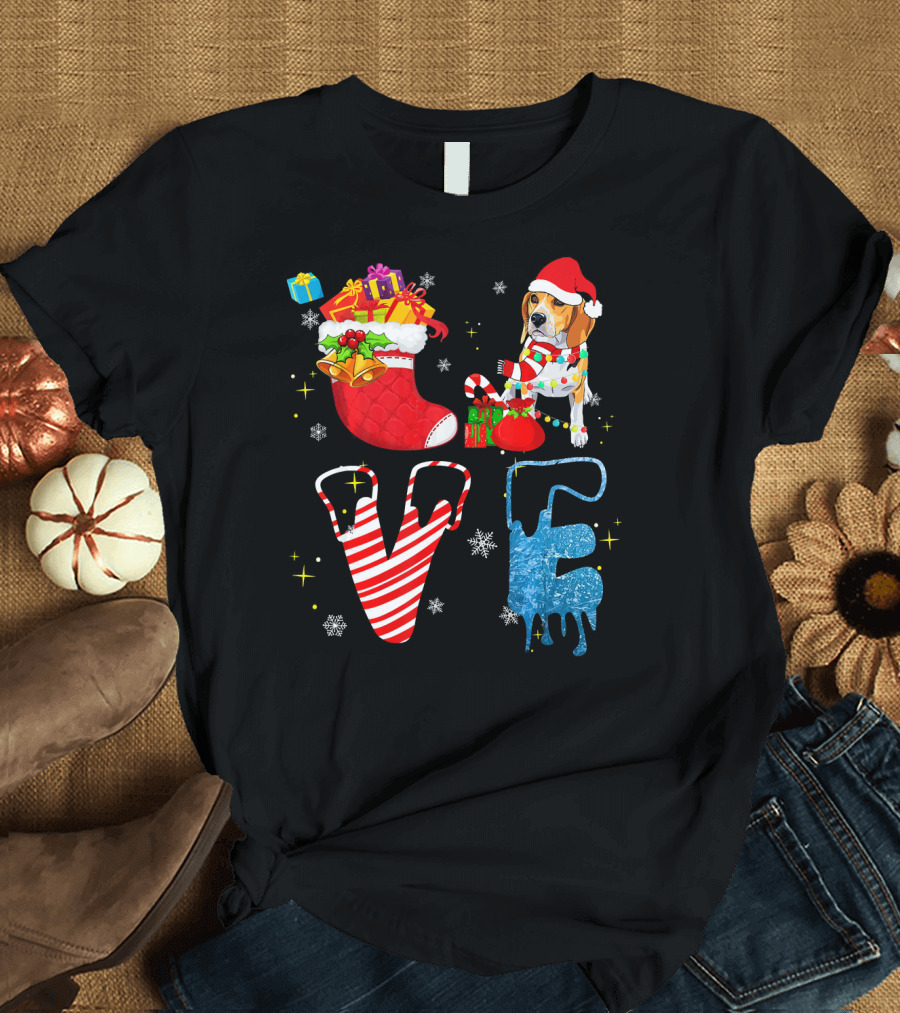 Beagle Forever Love Christmas Stocking Santa Hat Presents Snowflakes T-Shirt