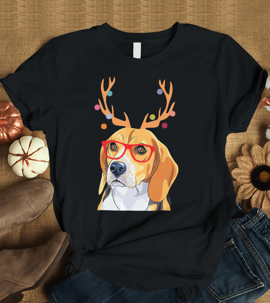 Beagle Christmas Funny Dog with Antlers and Glasses T-Shirt