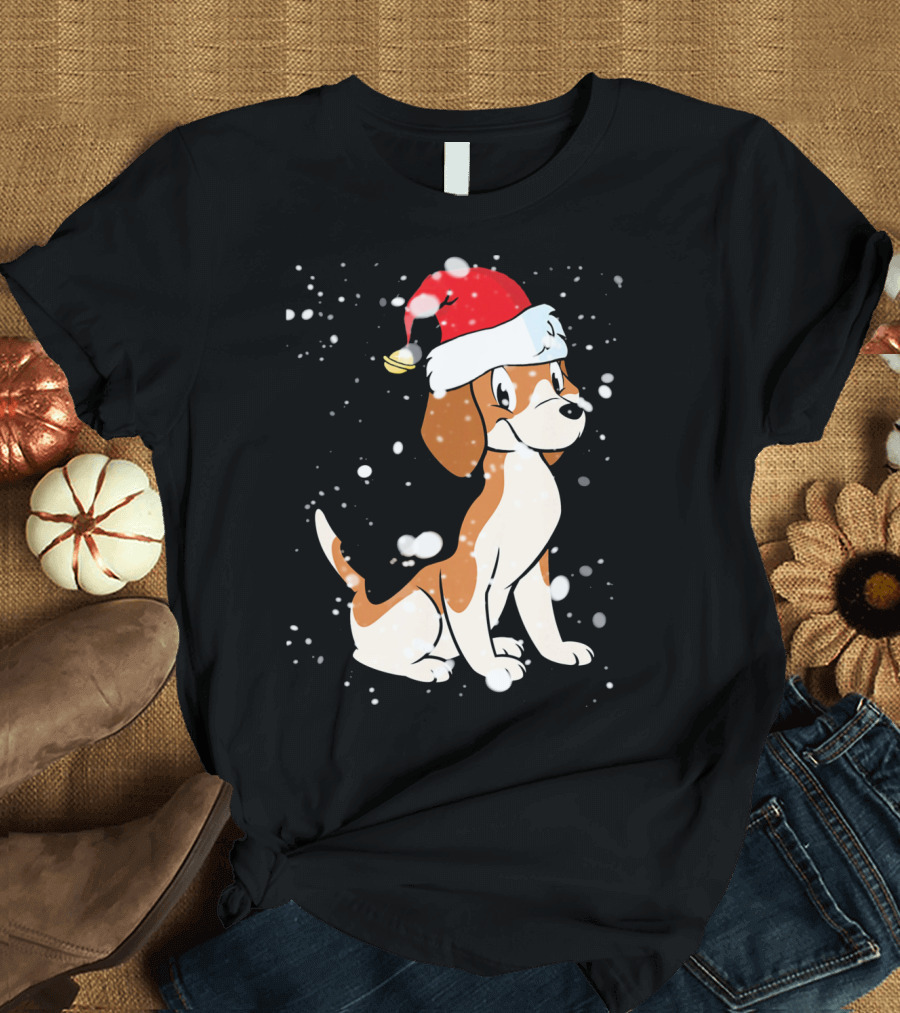 Beagle with Santa Hat in Snowflakes Licking Nose T-Shirt