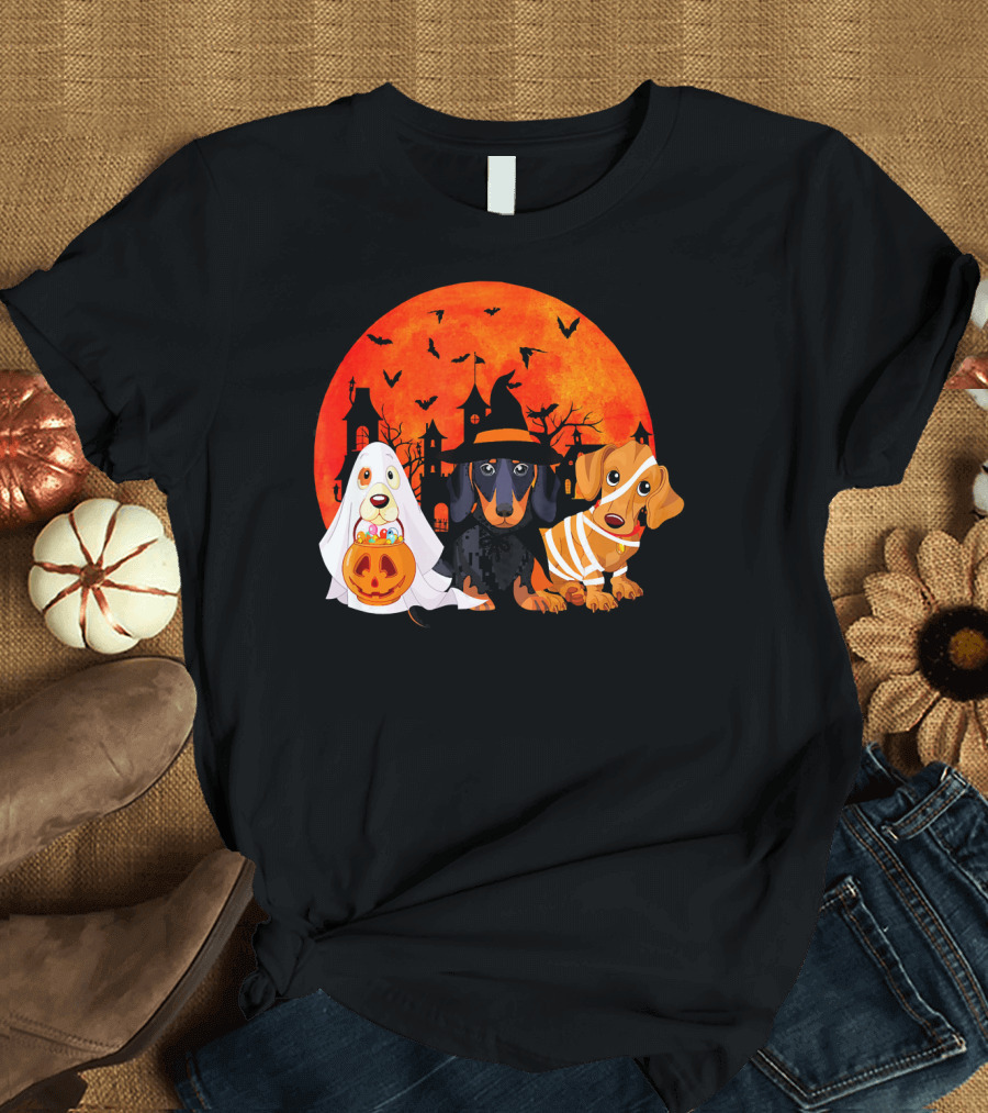 Dogs Halloween Horror Night with Dachshund Ghost Costumes and Pumpkin Moon T-Shirt