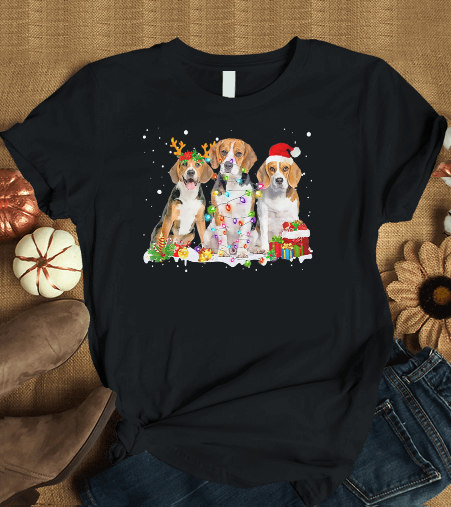 Santa Beagle Dog Gorgeous Reindeer Christmas Lights and Gifts T-Shirt