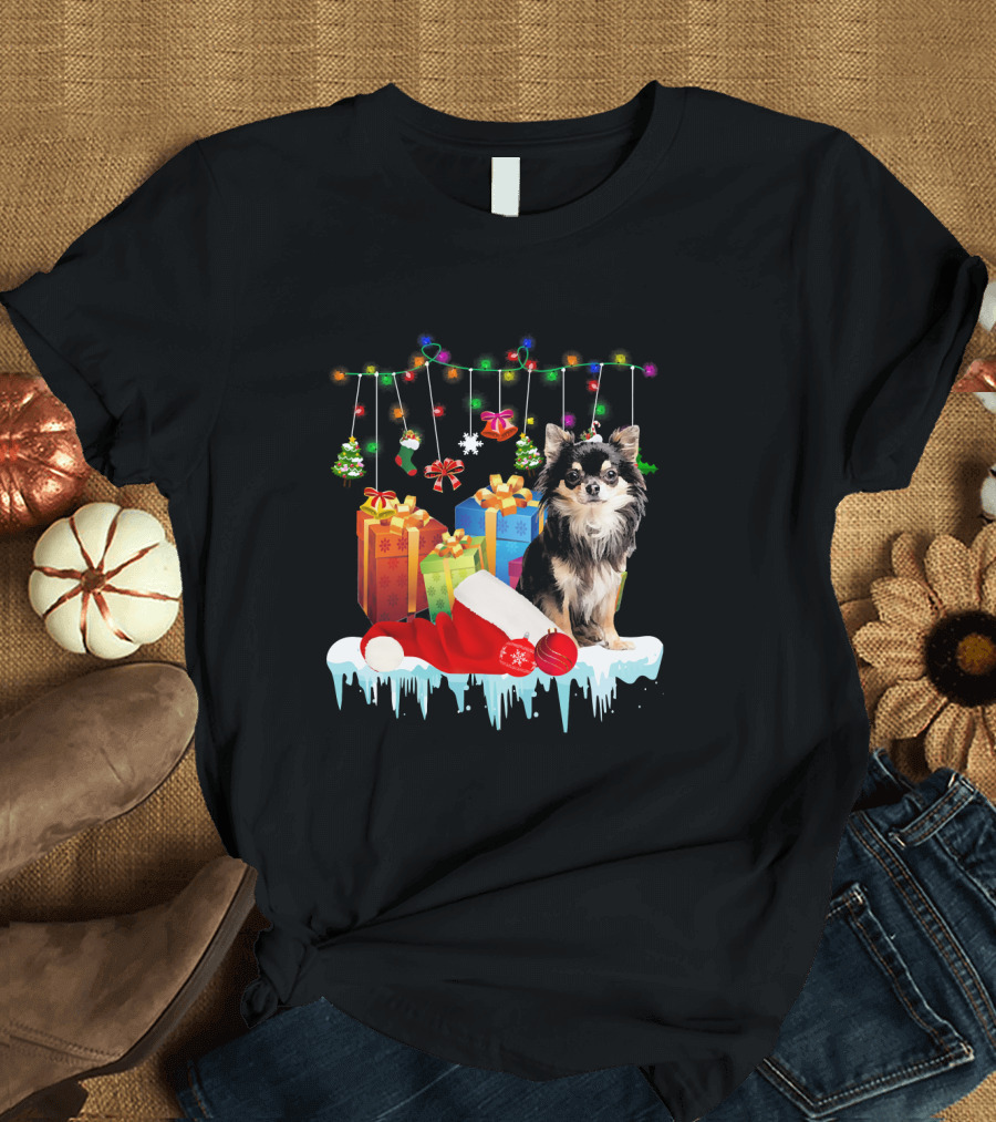 Chihuahua Christmas Santa Hat with Gifts and Holiday Lights T-Shirt