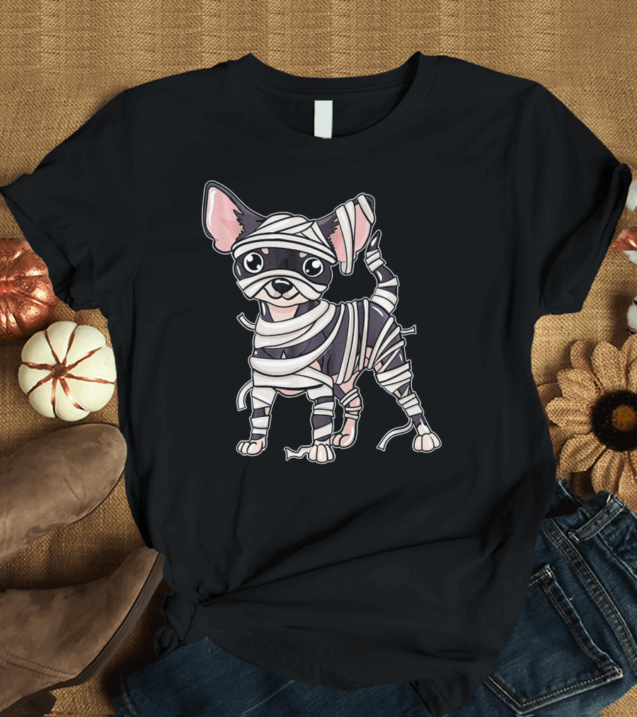 Funny Cute Chihuahua Lovers Wrapped as Mummy T-Shirt