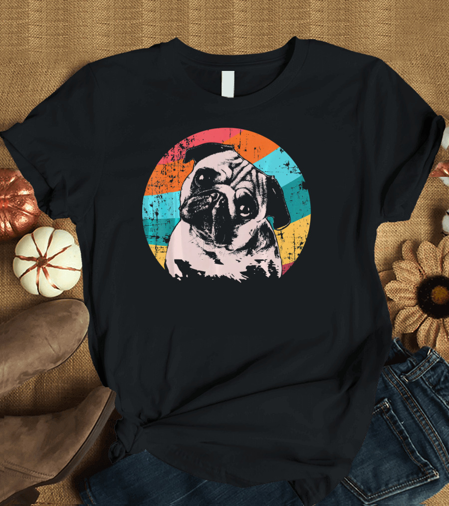 Pug Circle Vintage Retro T-Shirt