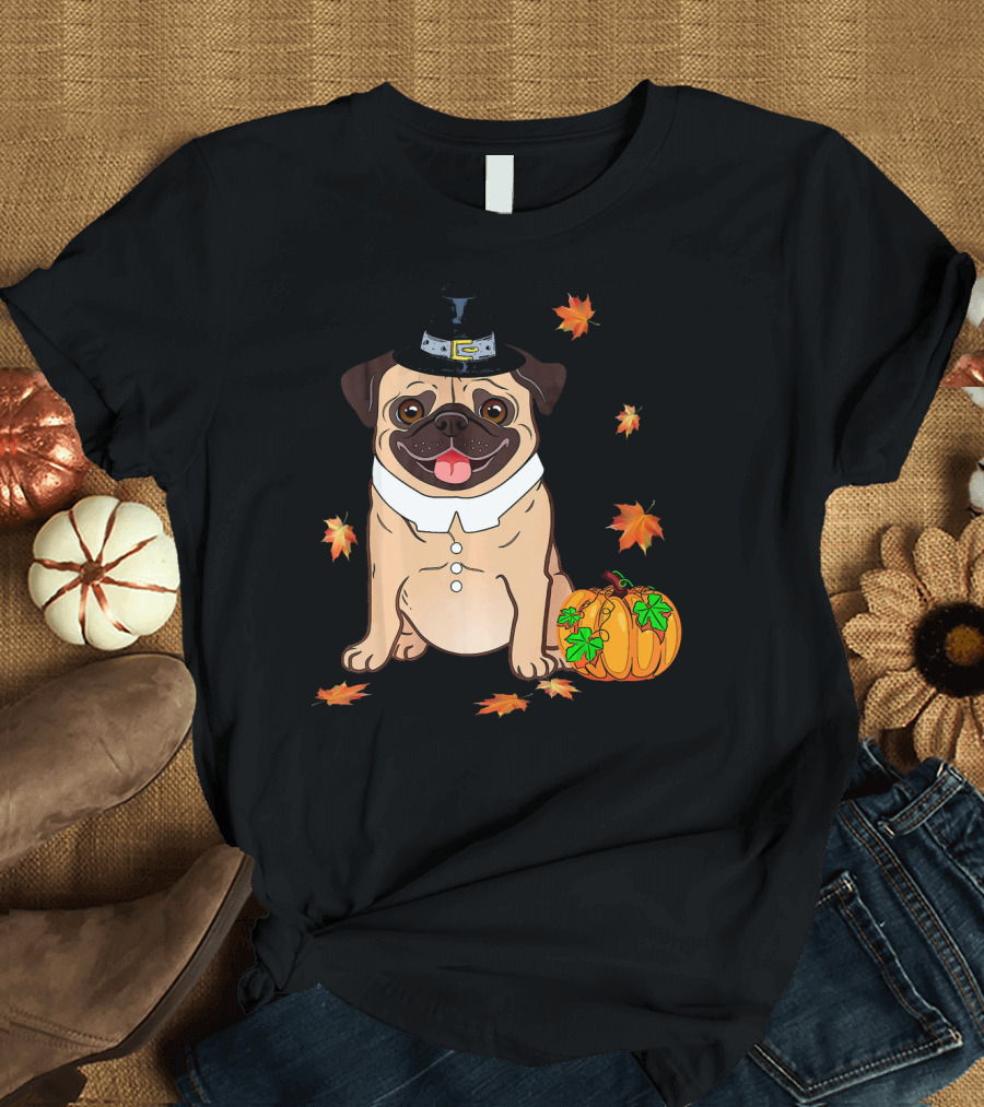 Pug Pilgrim Thanksgiving Costume with Pumpkin and Autumn Leaves T-Shirt