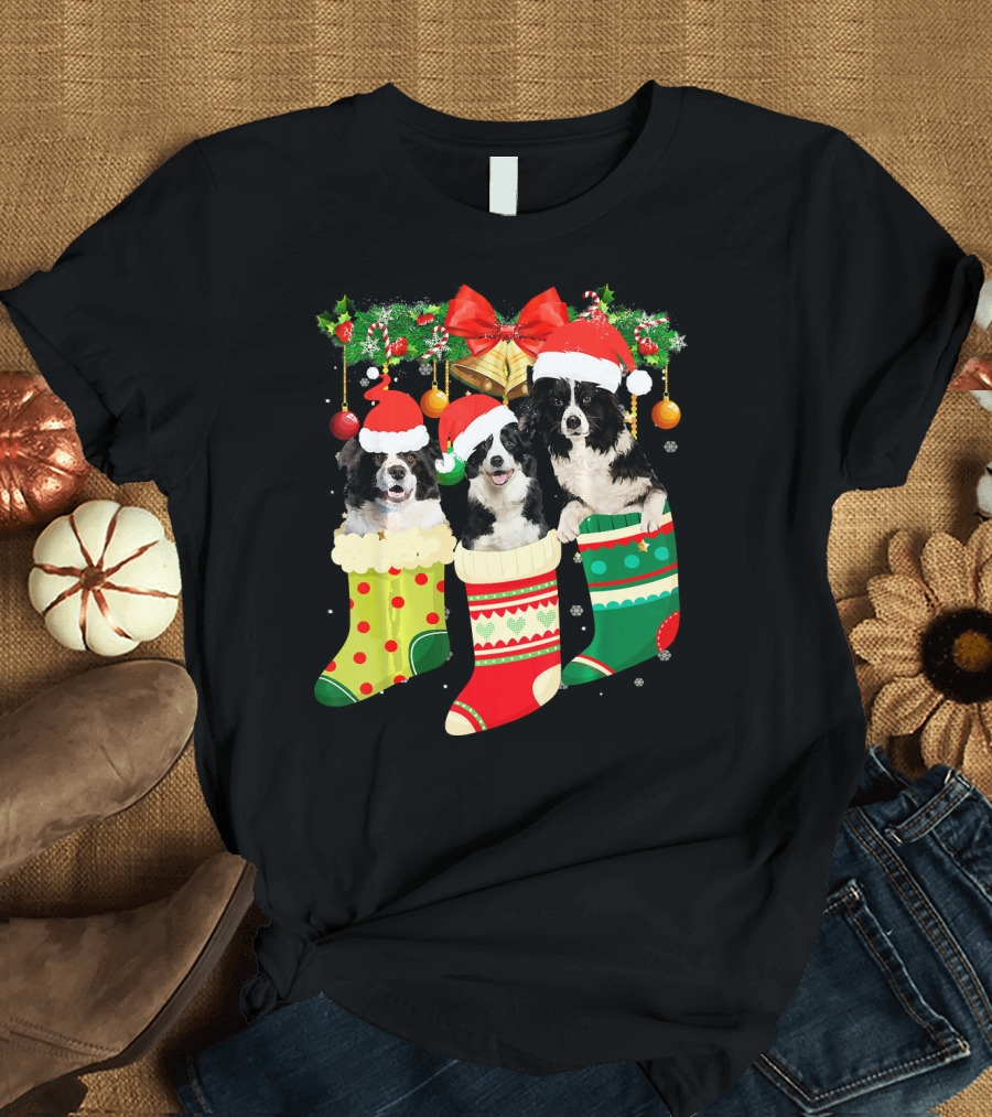 Funny Border Collie Christmas Socks Santa Hats T-Shirt