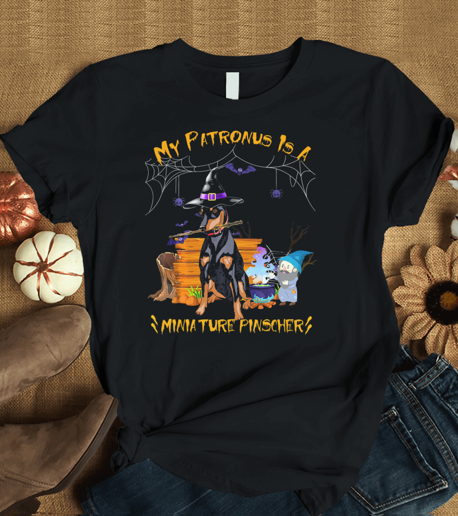 My Patronus Is A Miniature Pinscher Wizard Halloween Scene T-Shirt