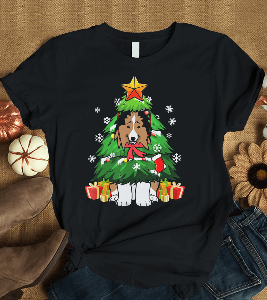 Funny Christmas Tree Sheltie Surrounded by Gifts T-Shirt