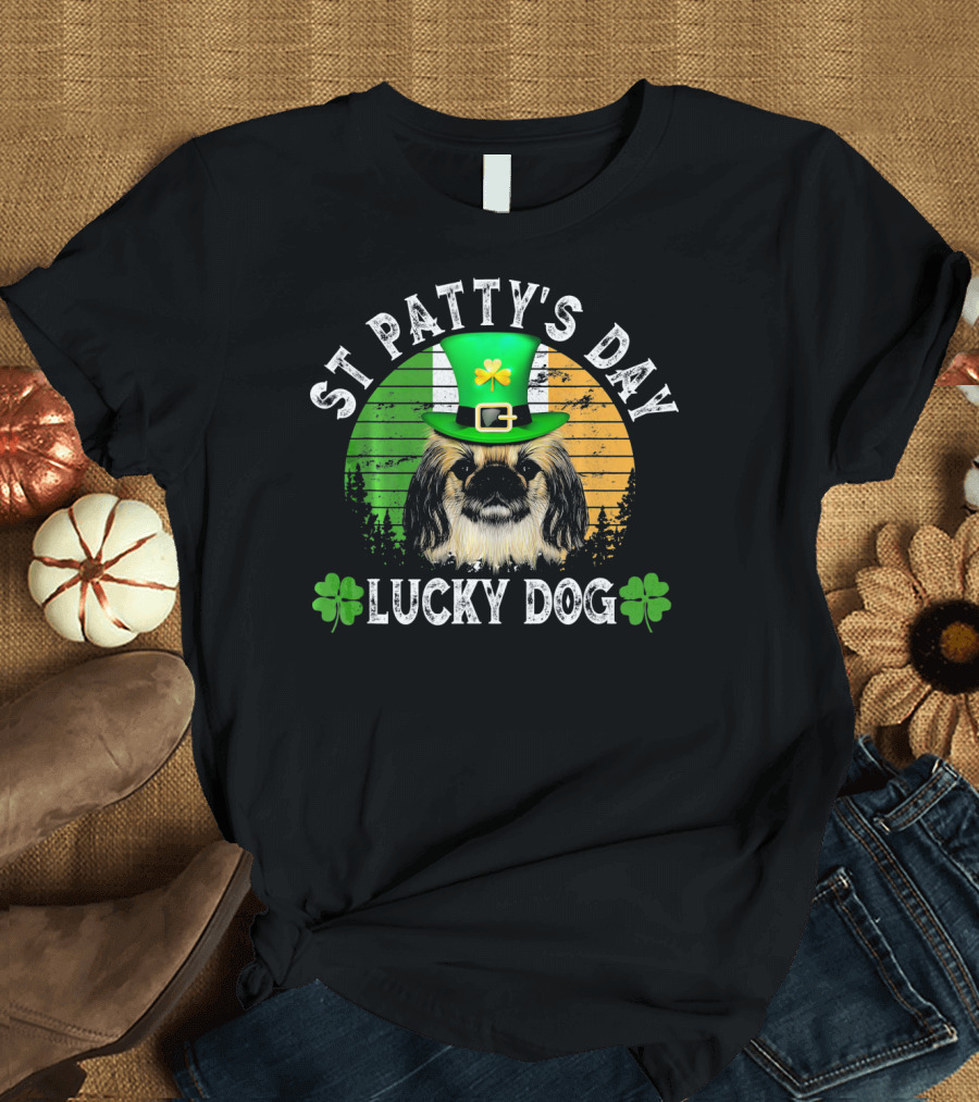 St Patty's Day Pekingese Lucky Dog Shamrock Hat T-Shirt