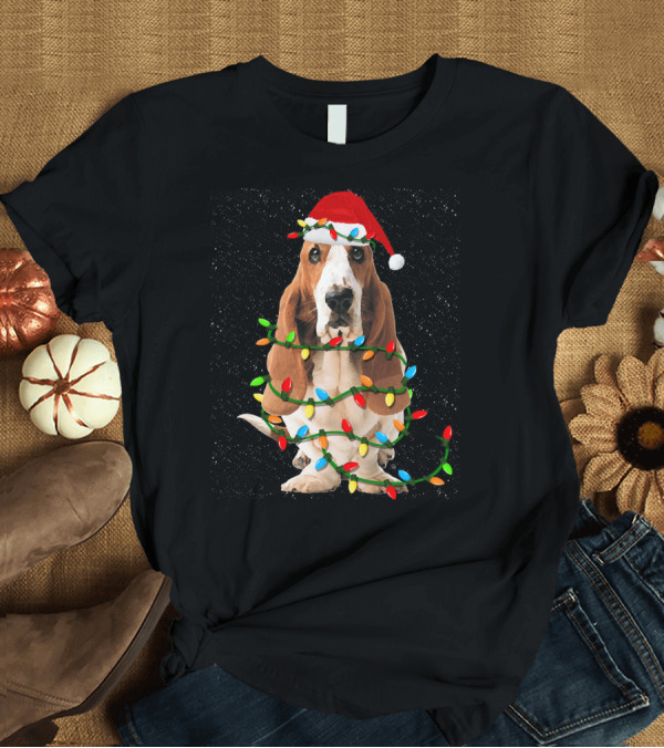 T-Shirt: Basset Hound Christmas Lights Santa Hat T-Shirt Basset Hound Christmas Lights Santa Hat T-Shirt