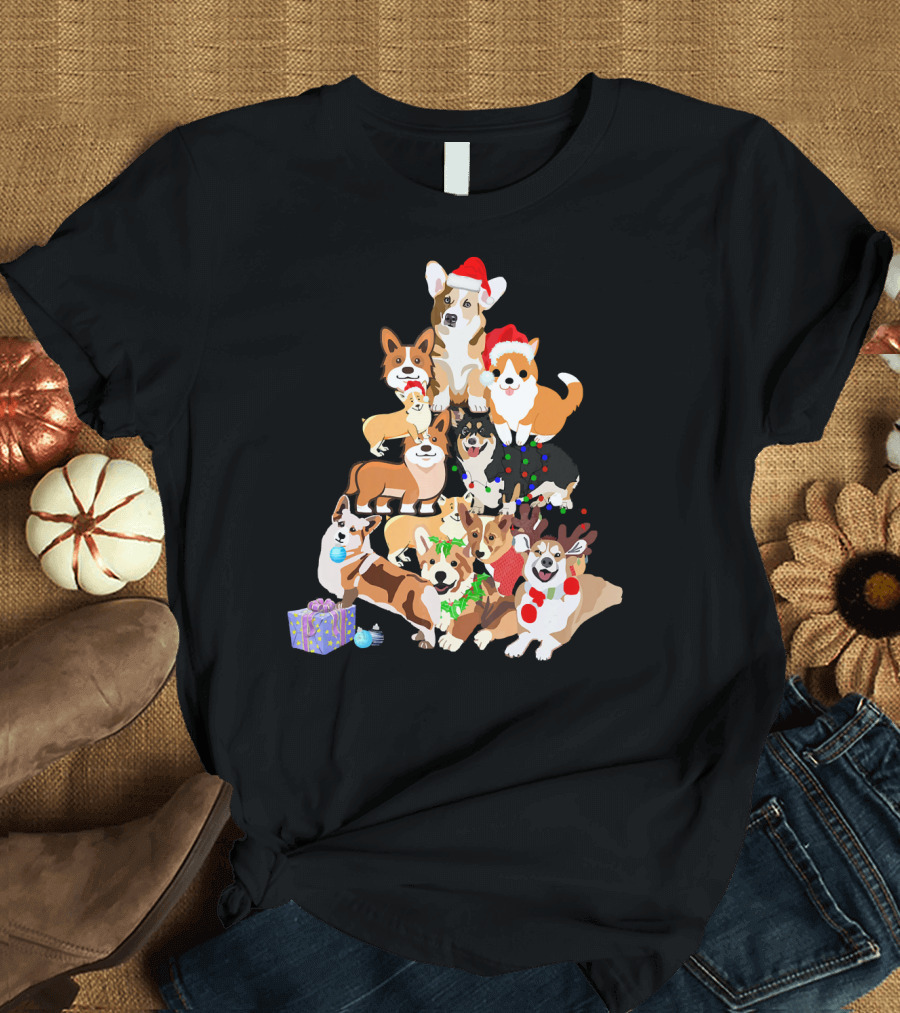 Santa Corgi Christmas Tree With Corgis In Festive Hats and Decorations T-Shirt