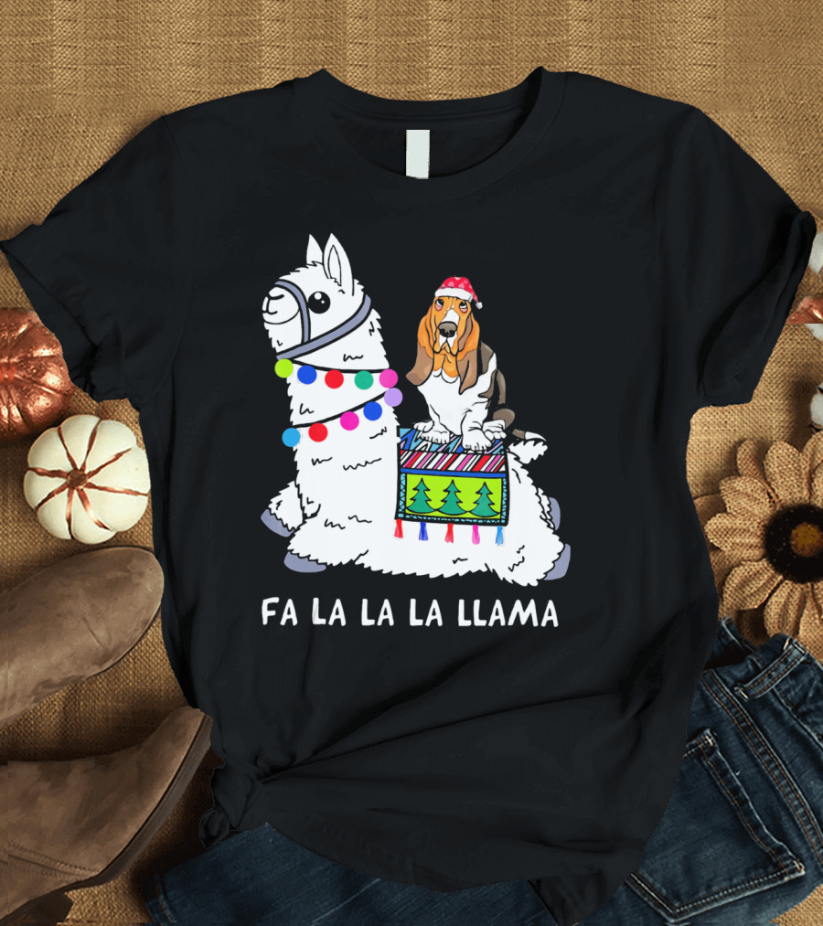 Fa La La La Llama Basset Hound Christmas Santa Hat T-Shirt